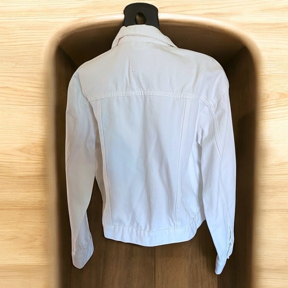 &DENIM Classic White Denim Trucker Jacket - Picture 9 of 10